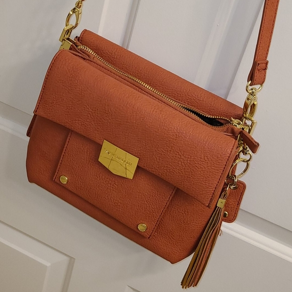 Steve Madden Handbags - Steve Madden Crossbody